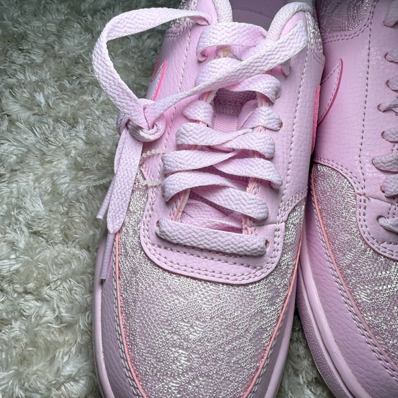 NIKE Pink Lace Women's Sneakers - Picture 9 of 12
